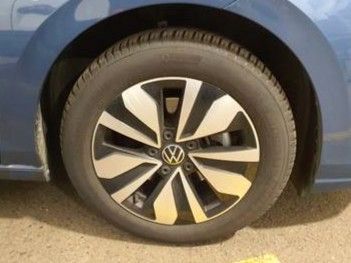 Volkswagen Golf - Bild 8