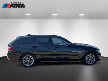 BMW 330e XDRIVE A Luxury Line Head-Up HiFi DAB LED