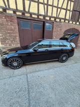 Mercedes-Benz Mercedes C 300 T-Modell - Mercedes-Benz 300 mit Benzin-Antrieb: Kombi