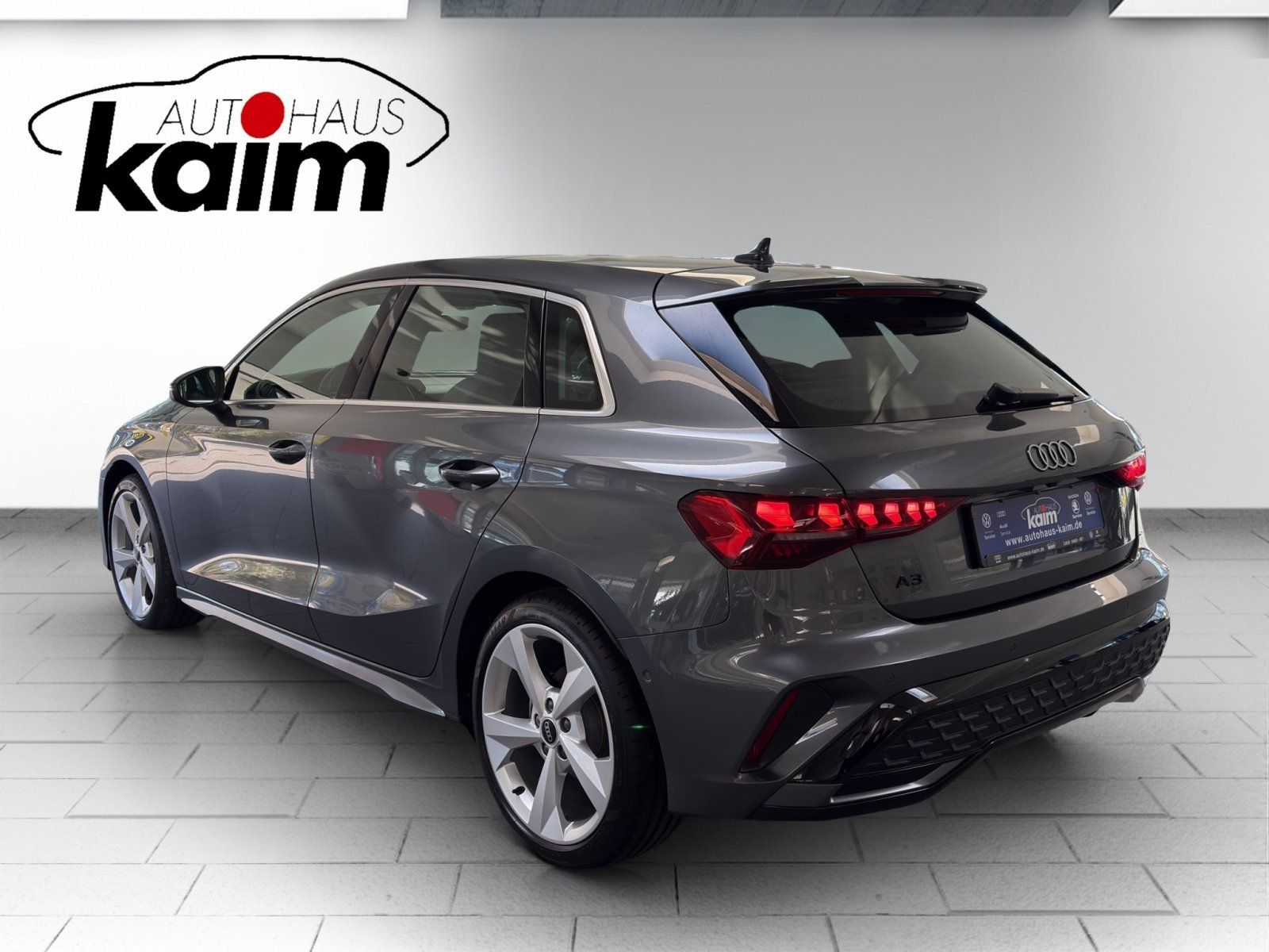 Audi A3  Sportback 35  2.0 TDI S line imagem 3
