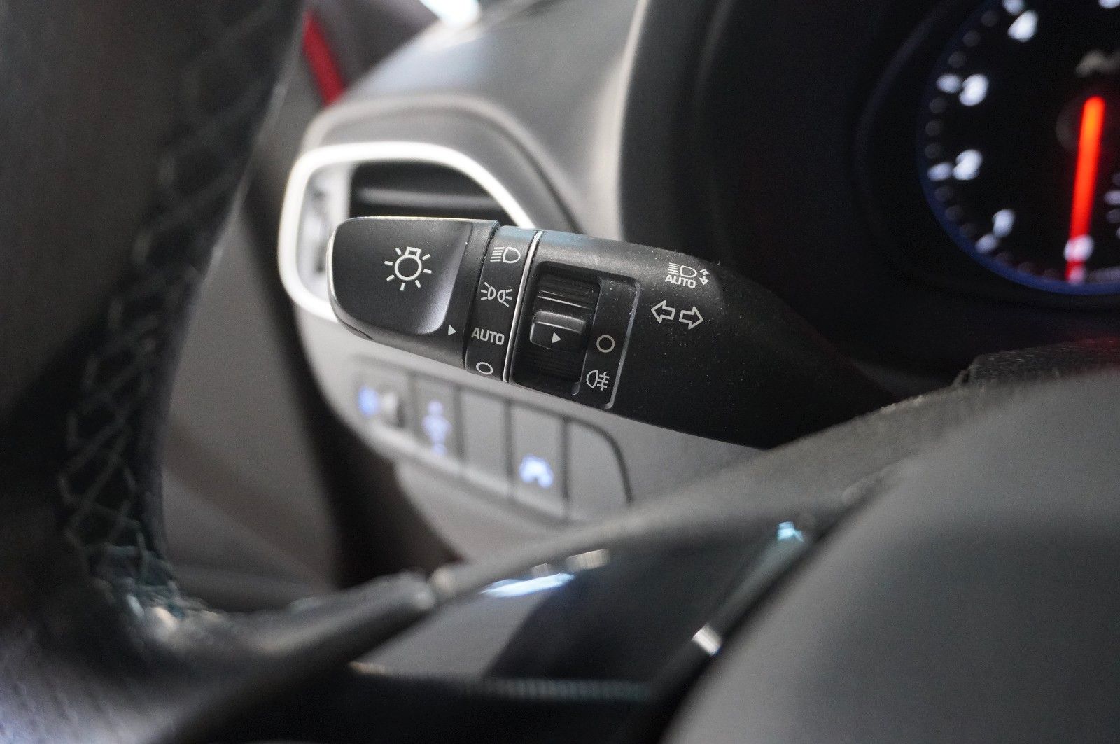 Fahrzeugabbildung Hyundai i30 N PERFORM. 2.0 T-GDI NAVI/LED/KAMERA/SPORT