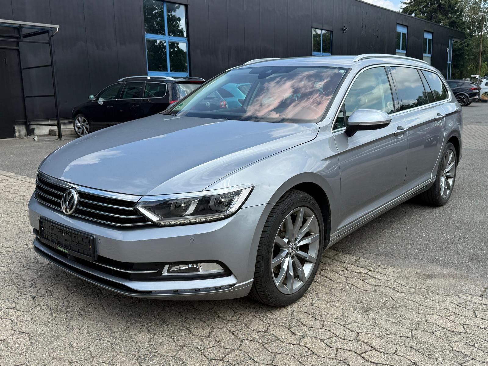 VW Passat Variant 2.0 TDI Highline/VIRTUAL/ACC/360
