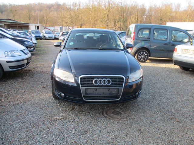 Audi A4 Lim. 2.0/TÜV NEU+XENON+Klimatronik+WR!!!