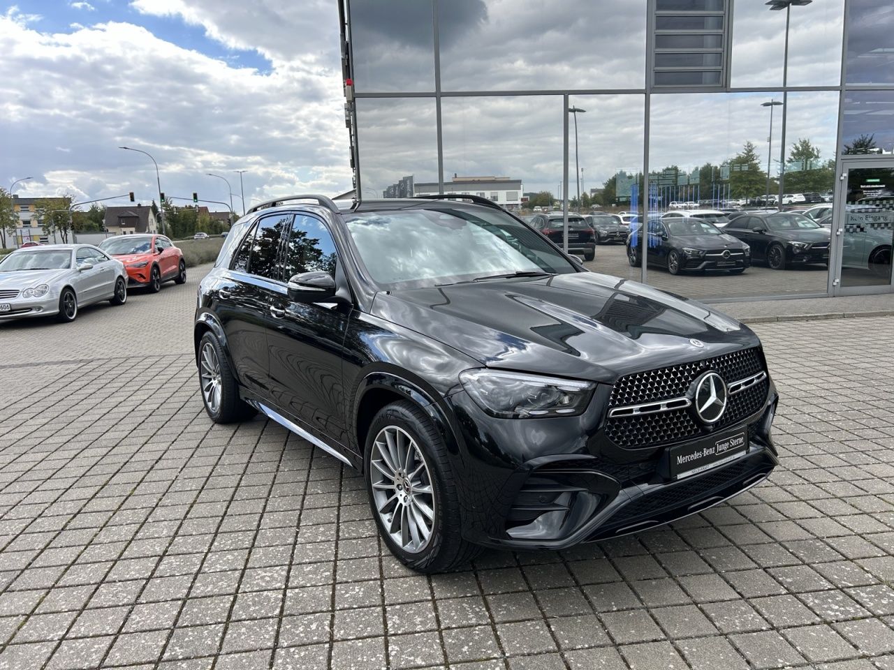 Mercedes-Benz GLE 300 d 4M AMG BURM NIGHT AIRMATIC FAHRASSIST foto 4