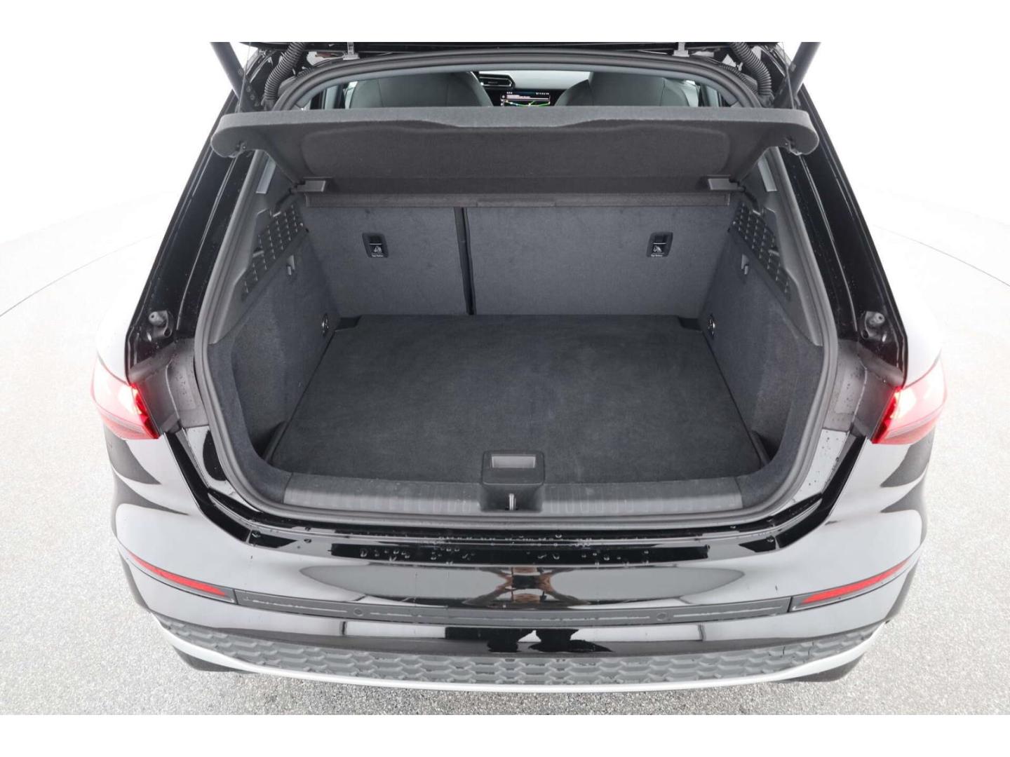 Audi A3 Sportback 40 TFSI e Advanced NAV/RFK/ACC, миниатюра 12