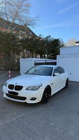 BMW E60 525d *TOP* *M-Paket ab Werk* - BMW 525: E60