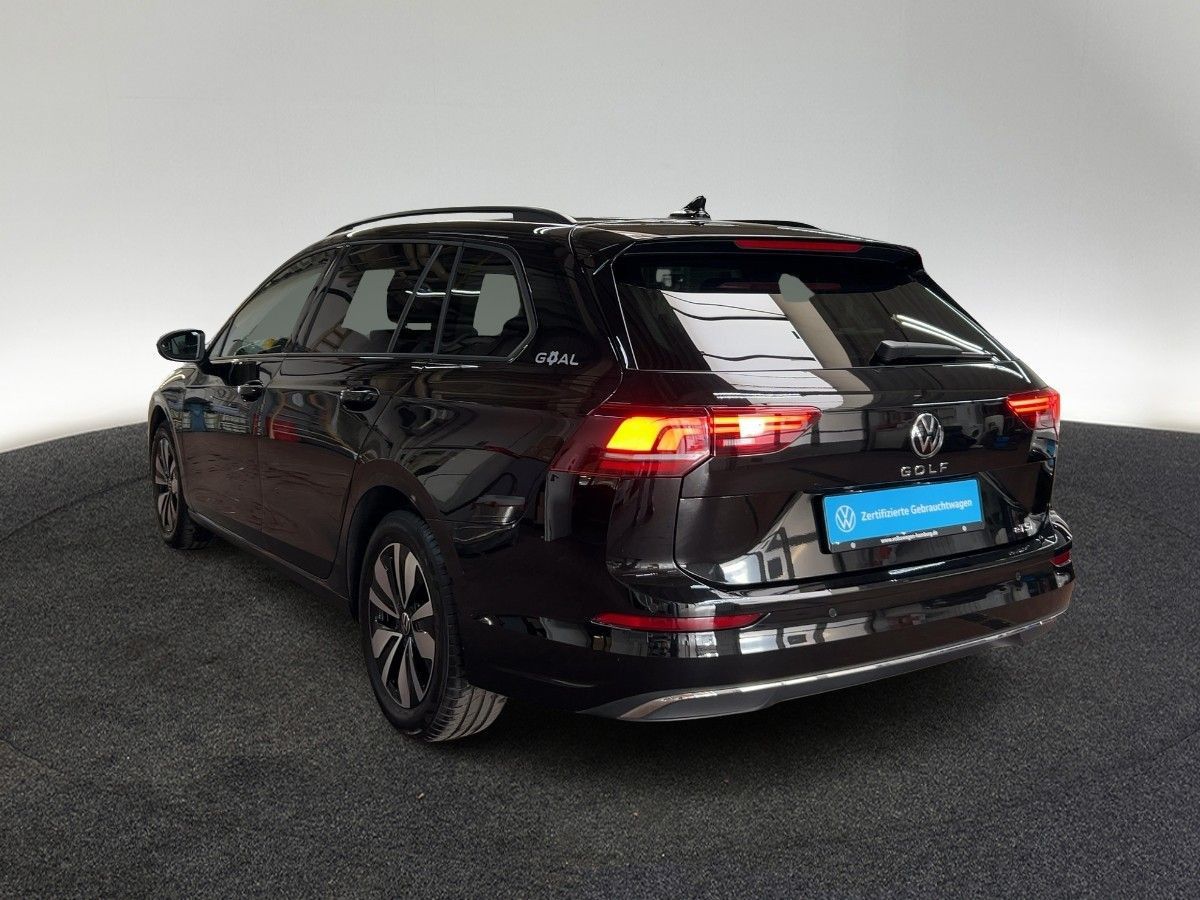 Volkswagen Golf - Bild 3