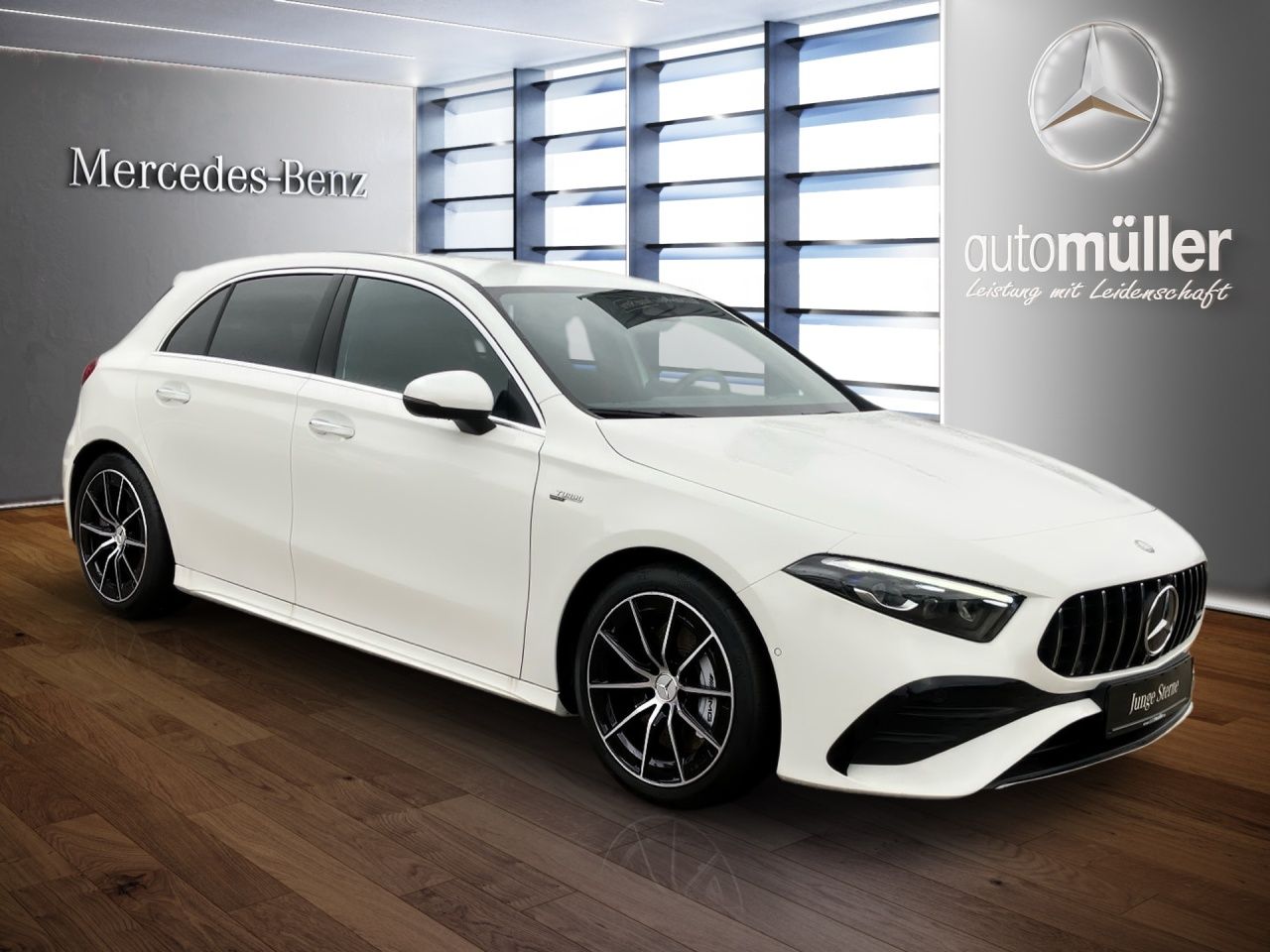 Mercedes-Benz AMG A 35 4M AHK+STNDHZ+MULTIBEAM+LHZG+TOTWINKEL+
