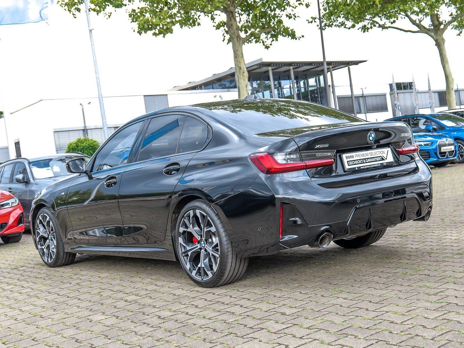 BMW 330 - Bild 6