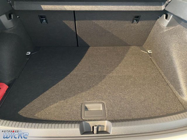 Taigo 1.0 TSI Life NAVI KLIMA WINTERRÄDER LED