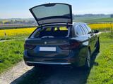 BMW 540d xDrive Touring LuxuryLine NaviLEDSHZTemDist - gebrauchte BMW 540 aus dem Jahr 2022