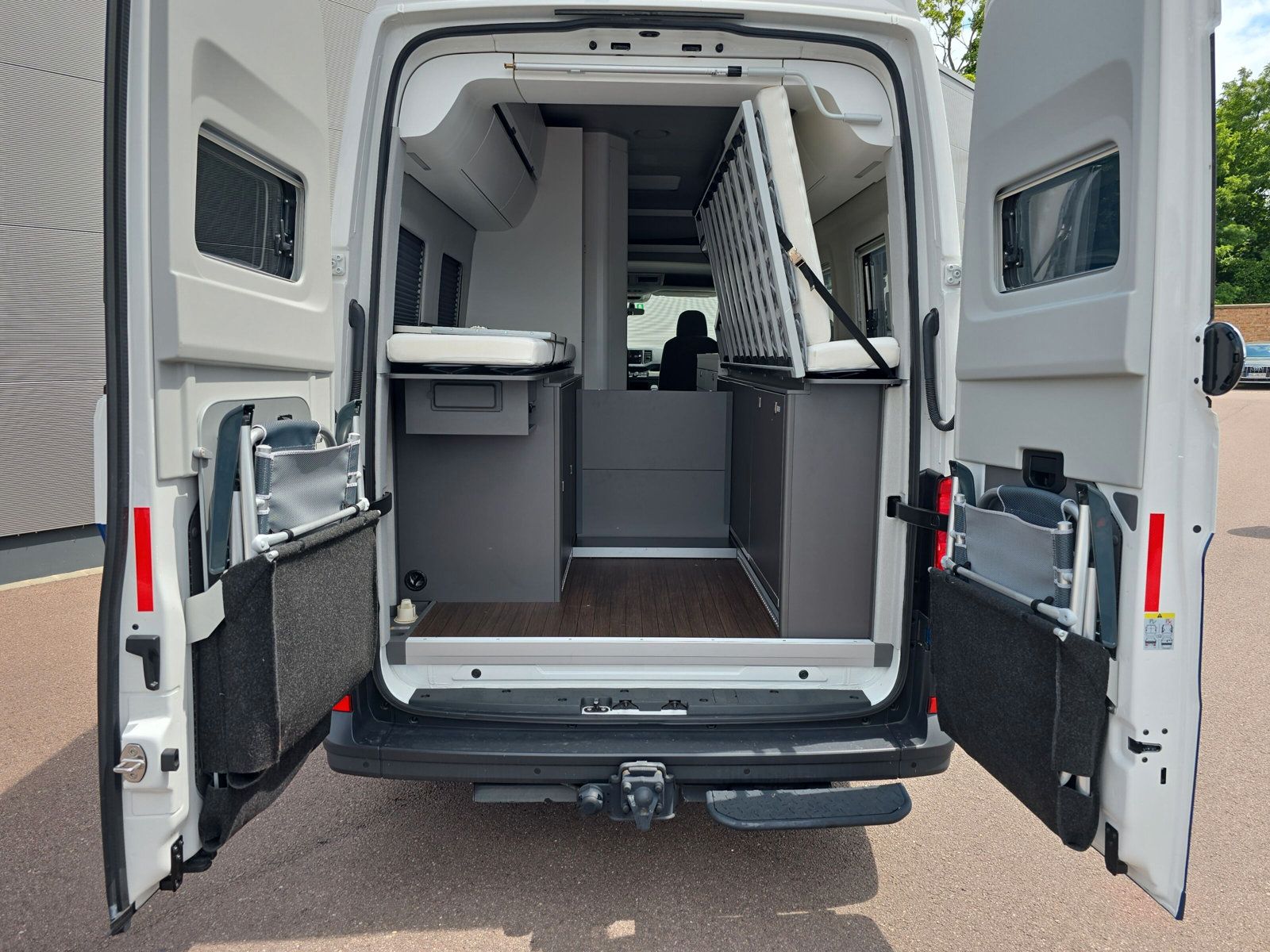 Fahrzeugabbildung Volkswagen Grand California 680 DSG LED STANDHZG AHK