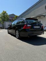 BMW 320i touring - Tüv neu, M-Paket, alcantara Sitze - BMW 320 aus 2007: Kombi, 320i