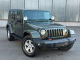 Jeep Wrangler / Wrangler Unlimited Sahara - Jeep Wrangler aus 2010: Sahara Unlimited