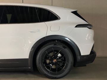 Porsche Cayenne - 10