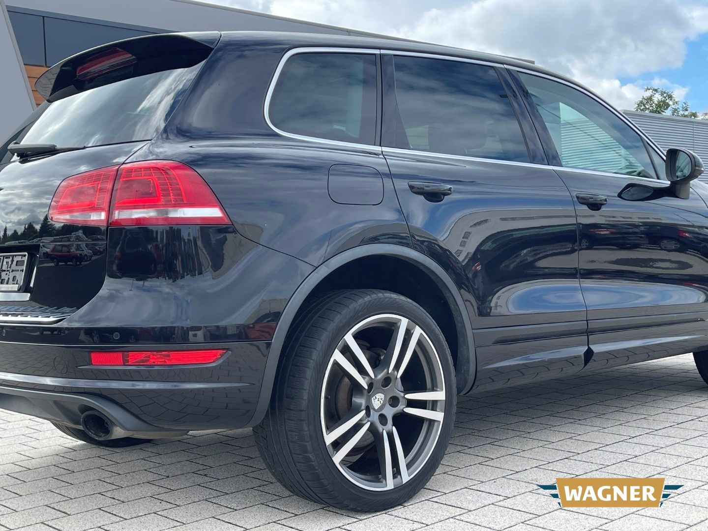 Fahrzeugabbildung Volkswagen Touareg V6 TDI  3.0 R-Line kein Abstandsregeltem