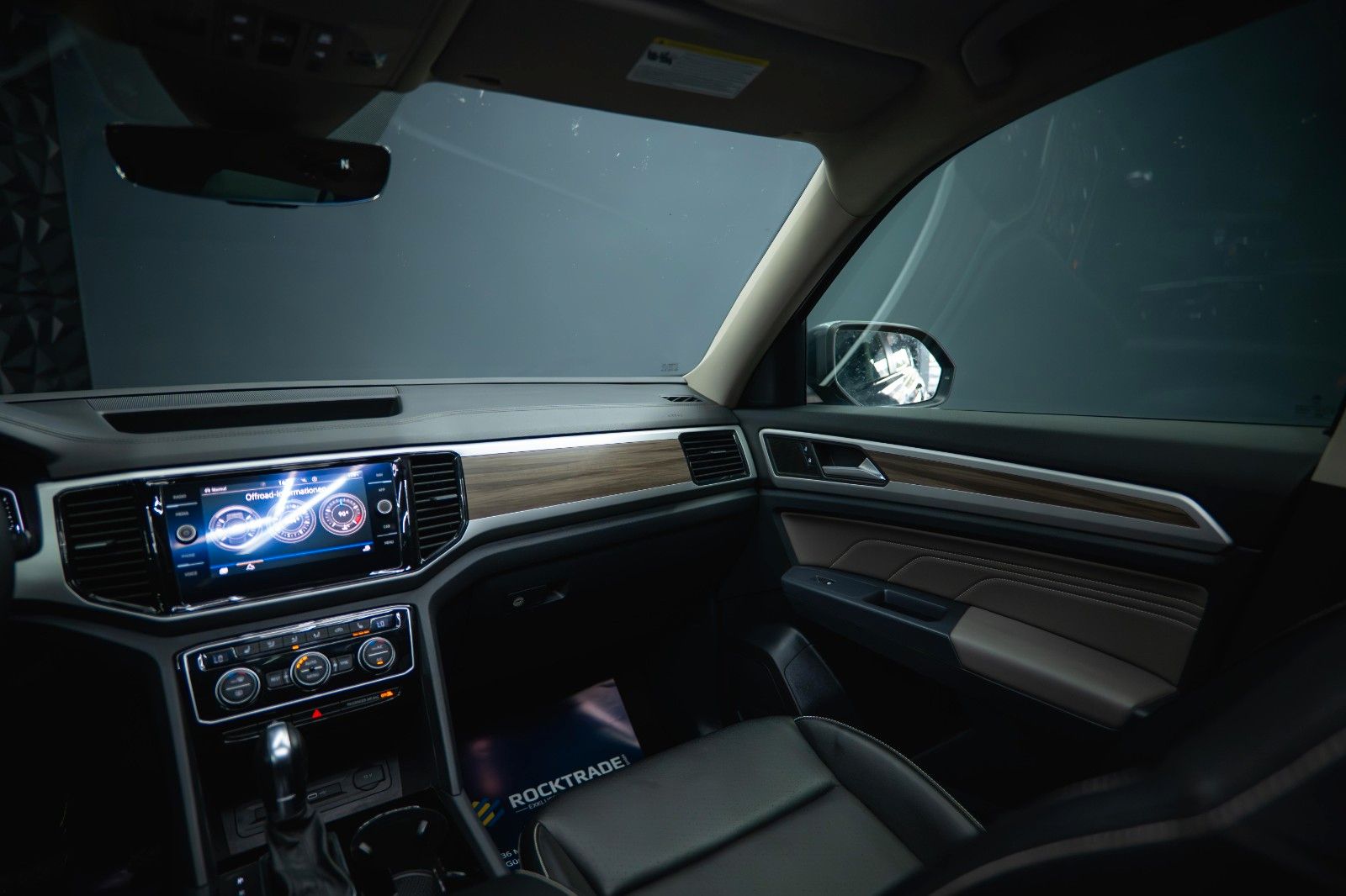 Fahrzeugabbildung Volkswagen ATLAS 3.6 4x4 SEL PREMIUM Black Line *7 Sitze*