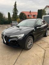 Alfa Romeo Stelvio 2.9 Bi-T. V6 375kW Quadrifoglio AT8-... - Alfa Romeo Stelvio: Quadrifoglio