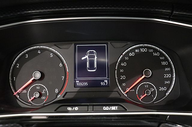 T-CROSS UNITED 1.5 TSI 110kW DSG KAMERA LED PDC 