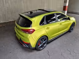 Hyundai i30 2.0 T-GDI N Performance weiss/grün foliert - Hyundai i30 Gebrauchtwagen in Hamburg
