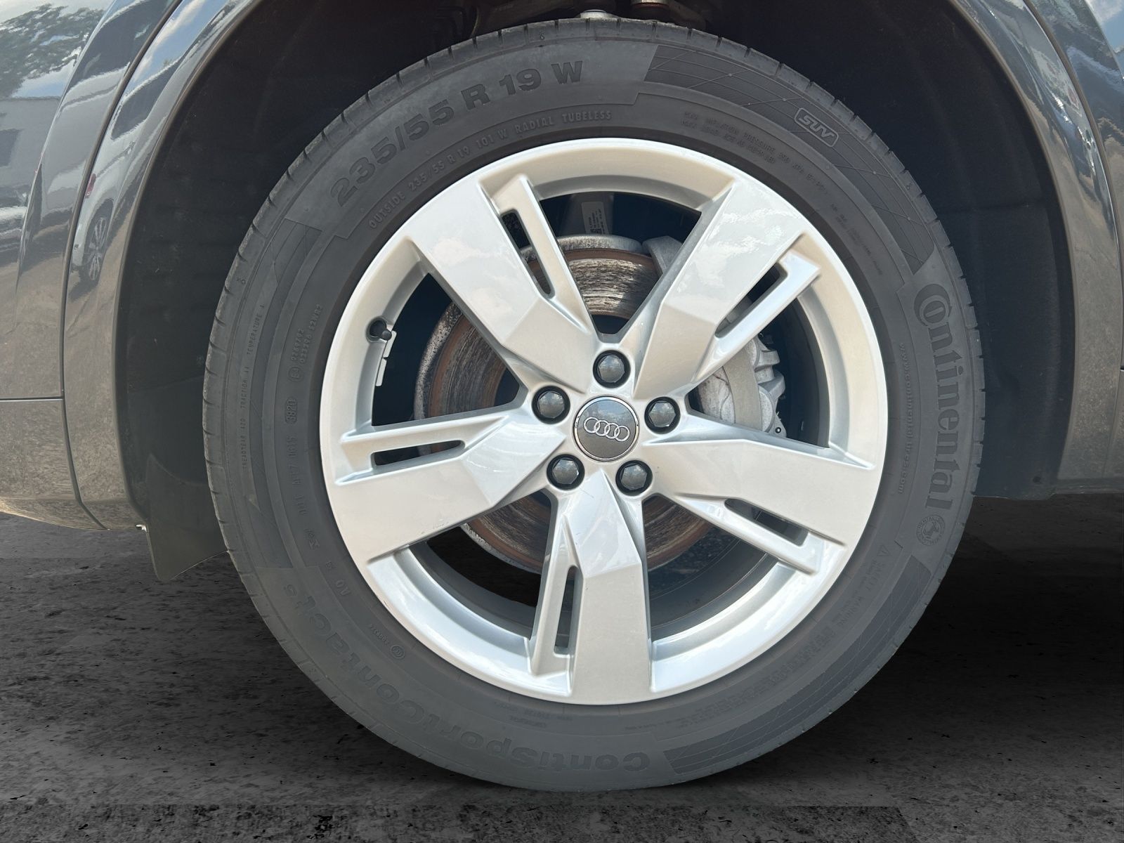 Fahrzeugabbildung Audi Q5 45 TFSI advanced S-Line quattro LED AHK Navi