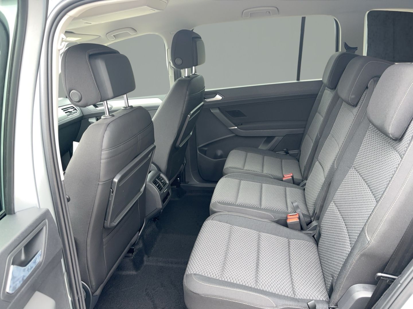 Volkswagen Touran - Bild 13