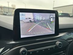 Fahrzeugabbildung Ford Focus Turnier 1.5 ST-Line X *LED*APP*TEMP*SHZ*18