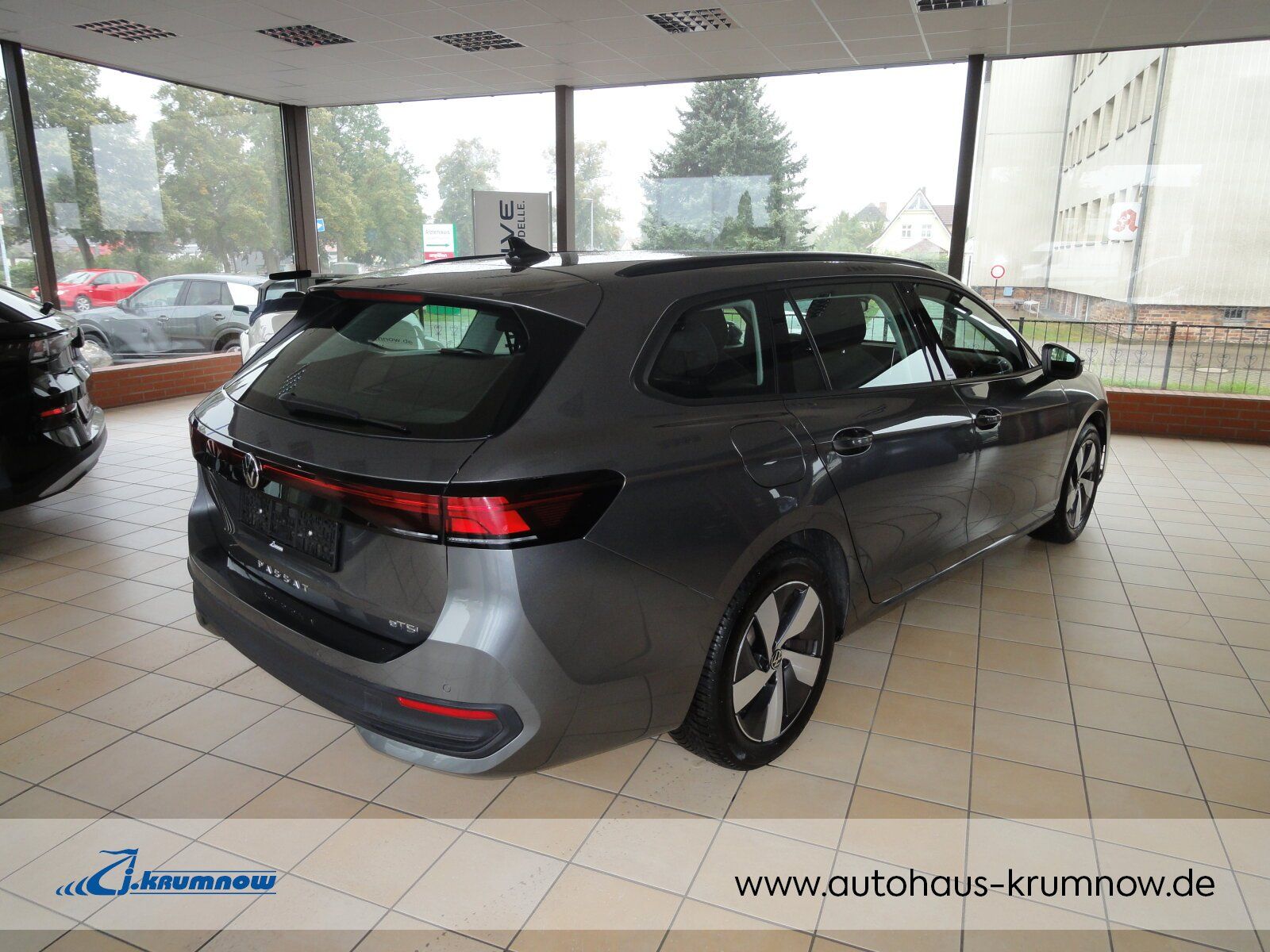Volkswagen Passat 1.5 e-TSI DSG LED+Navi+App-connect+ACC imagem 3