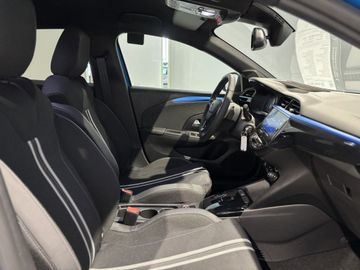 Fotografie des Opel Corsa 1.2 Direct Injection Turbo Hybrid 48 V YES