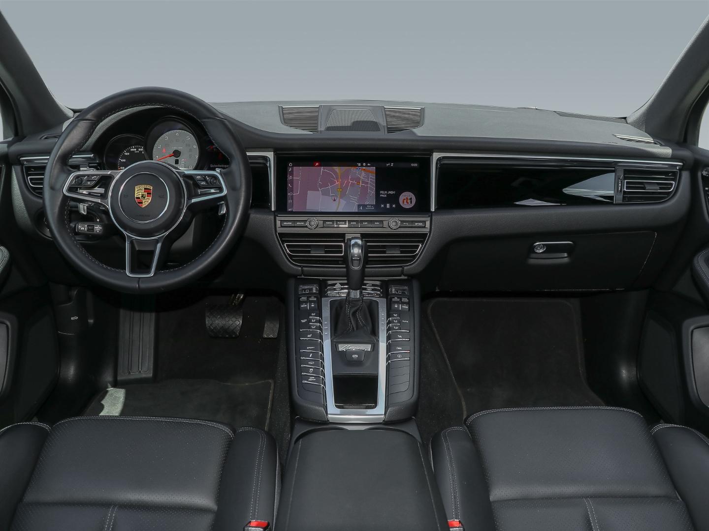 Porsche Macan S Luftfederung PASM Rückfahrkamera