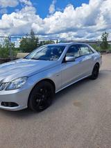 Mercedes-Benz  E200 CGI W212 BlueEfficency - Mercedes-Benz E 200 aus 2009