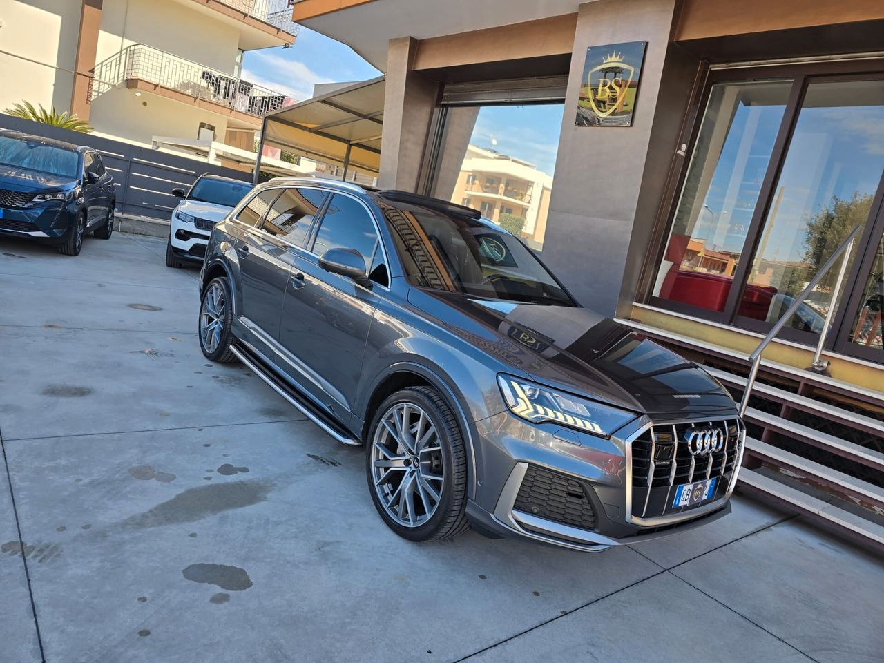 Audi Q7 - 1