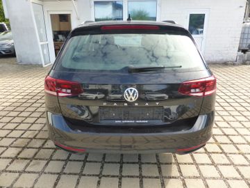 Volkswagen Passat - 7