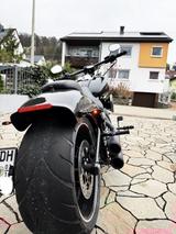 Harley-Davidson Softail Breakout FXSB - HARLEY-DAVIDSON SOFTAIL BREAKOUT FXSB