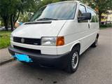 Volkswagen T4 Caravelle 2,5-l-Diesel TDI 65kW Standard - VW T4 Caravelle von 2002