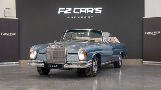 Mercedes-Benz 220SE W111 Cabrio