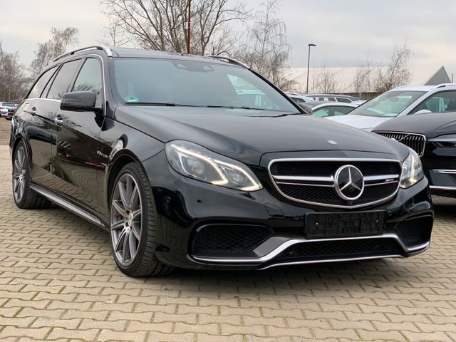 Mercedes-Benz E63 AMG S  585PS 4-Matic H&K ACC Navi Panor Voll