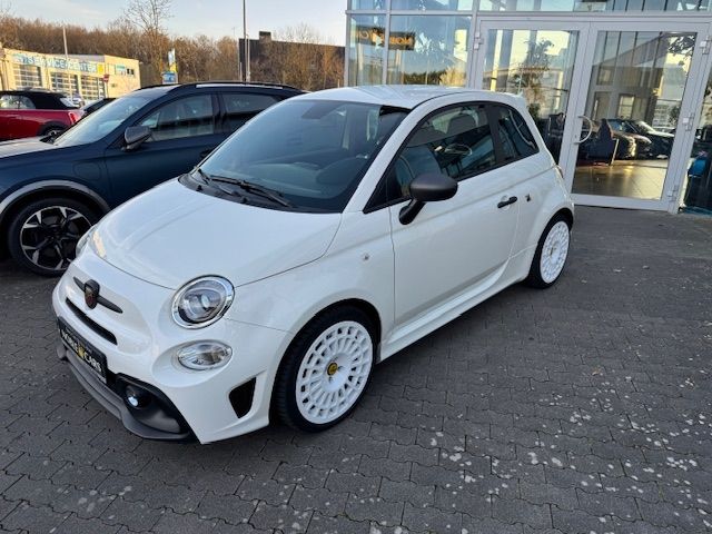 Fahrzeugabbildung Abarth 695 1.4 T-Jet BEATS NAVI ALU