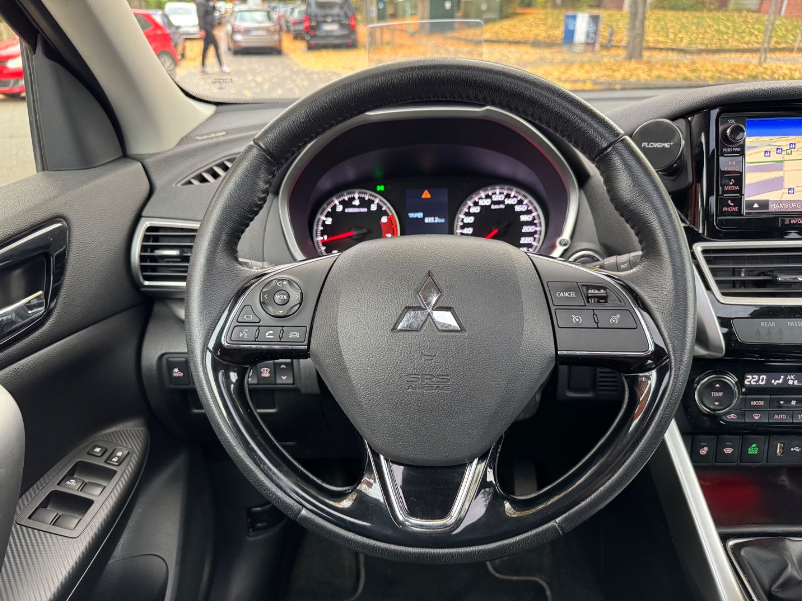 Fahrzeugabbildung Mitsubishi Eclipse Cross HEAD-UP*360-CAM*KEYLESS*AHK