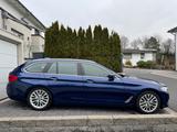 BMW 530d xDrive Touring Automatik  top gepflegt - BMW 530: Kombi, 530d Xdrive
