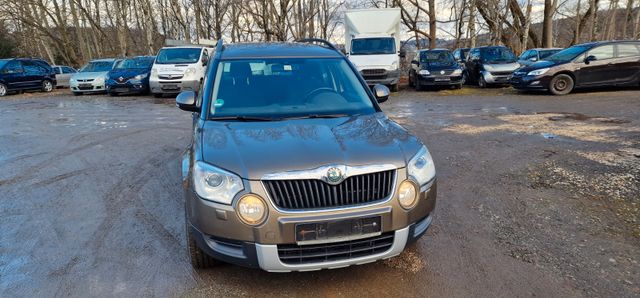 Skoda Yeti Family 4x4 *Automatik *Xenon *2.0TDI