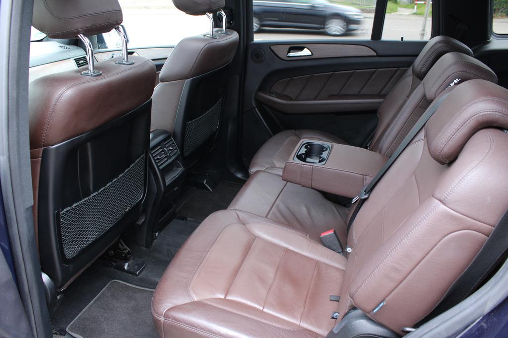 Mercedes-Benz GL 400