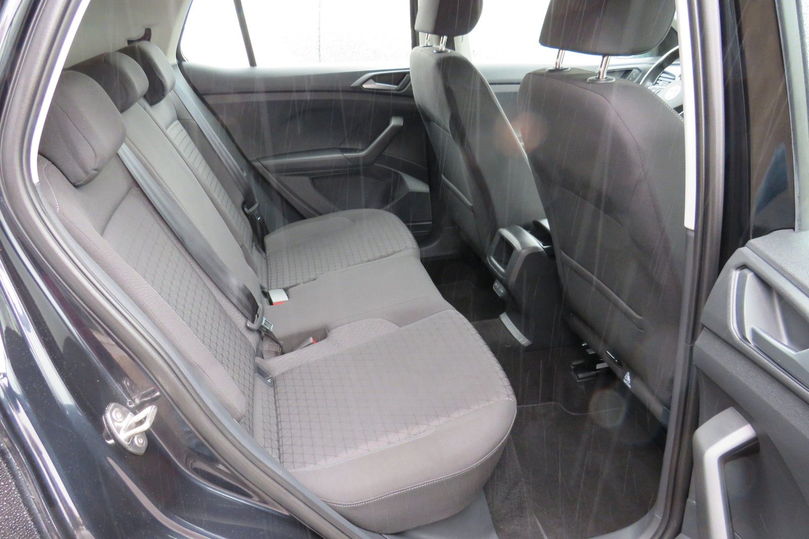 Fahrzeugabbildung Volkswagen T-CROSSLife LED SPORTP. SITZH. NAVI APP "AKTIONS
