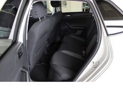 Fahrzeugabbildung Volkswagen Polo Life 1.0TSI,Top-Ausstattung,Nur 22387 KM