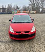 Mitsubishi Mıtsubıhcı colt gefleckt - Mitsubishi Colt Gebrauchtwagen in Berlin