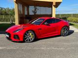 Jaguar F-Type 5.0 L V8 SVR Kompressor AWD Automatik SVR - rote Jaguar F-Type