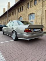 Mercedes-Benz 300E W124 AMG-PAKET ORIGINAL | ZEBRANO NEU - Mercedes-Benz E 300 aus 1989