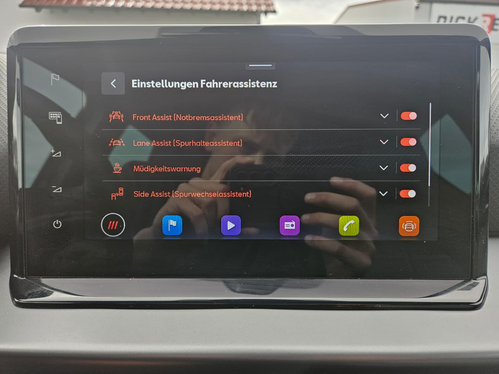Seat Arona 1.5 TSI DSG FR Black Edition*LED*ACC*