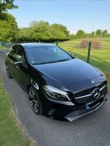 Mercedes-Benz Night Paket | 8-fach bereift | TÜV 08/27 - Mercedes-Benz A 180