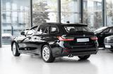BMW 330e tou. Advantage *H/K*NAVI-CONN*HEAD-UP*1.HD - BMW 330 mit Hybrid-Antrieb: Head-Up Display, Kombi
